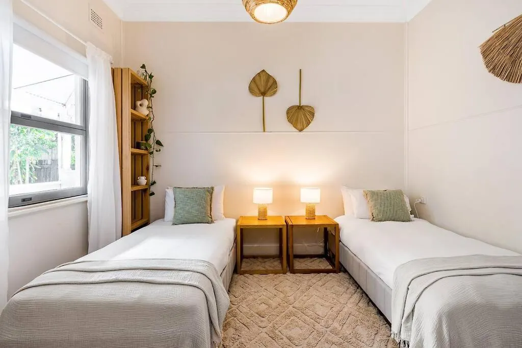 Shirley Beach House, Right In Heart Of Byron Bay, Walking Distance To Town And Most Famous Beaches